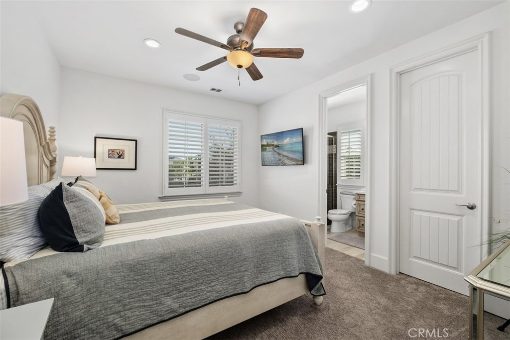 4692 Oceanridge Drive