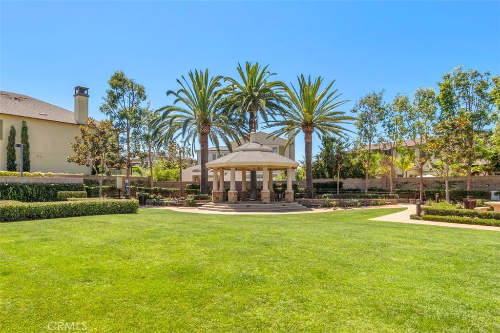 4692 Oceanridge Drive