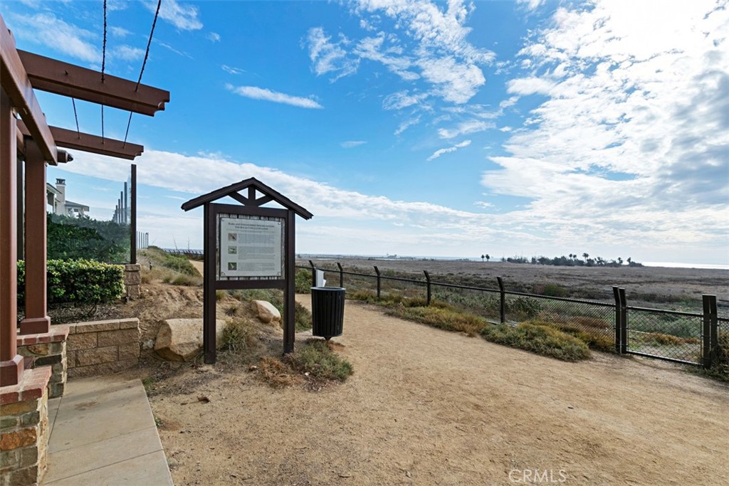 4692 Oceanridge Drive