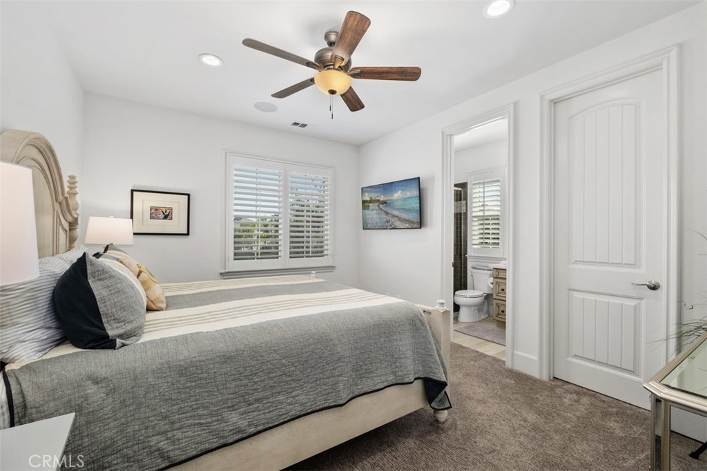 4692 Oceanridge Drive