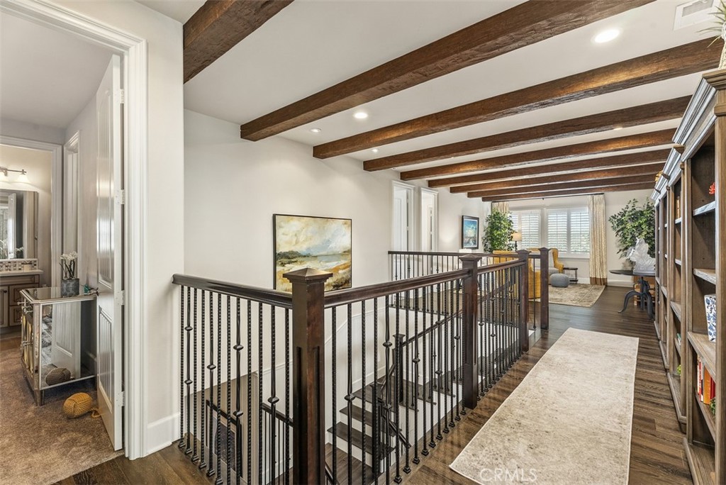 4692 Oceanridge Drive