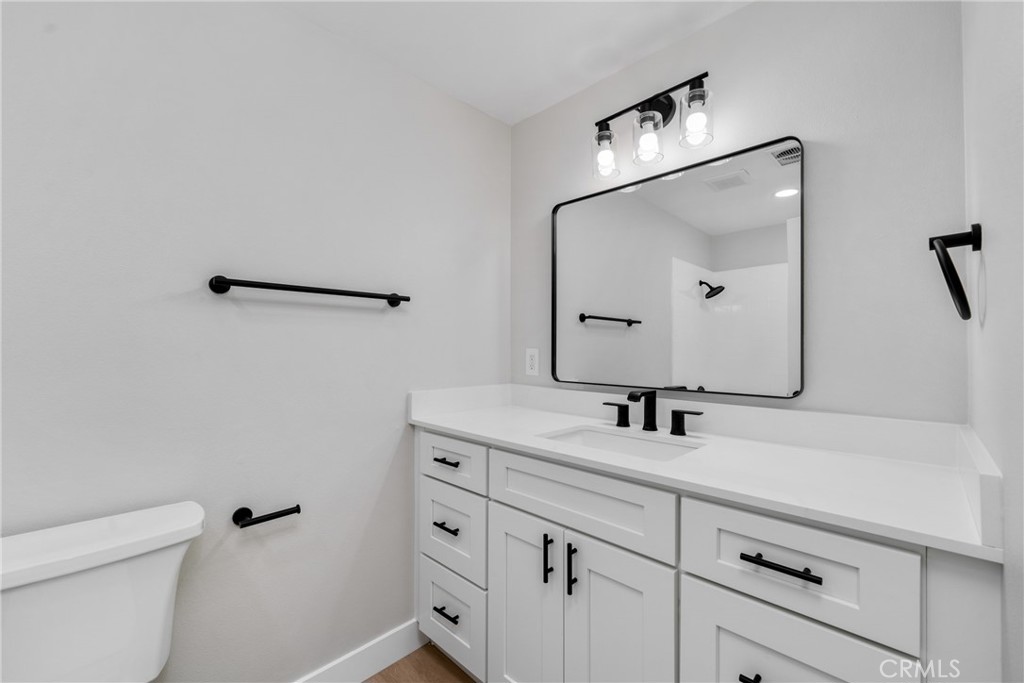 9374 Fleetwood Street