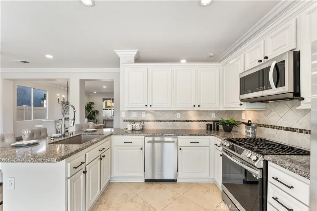 27 Feldspar Way