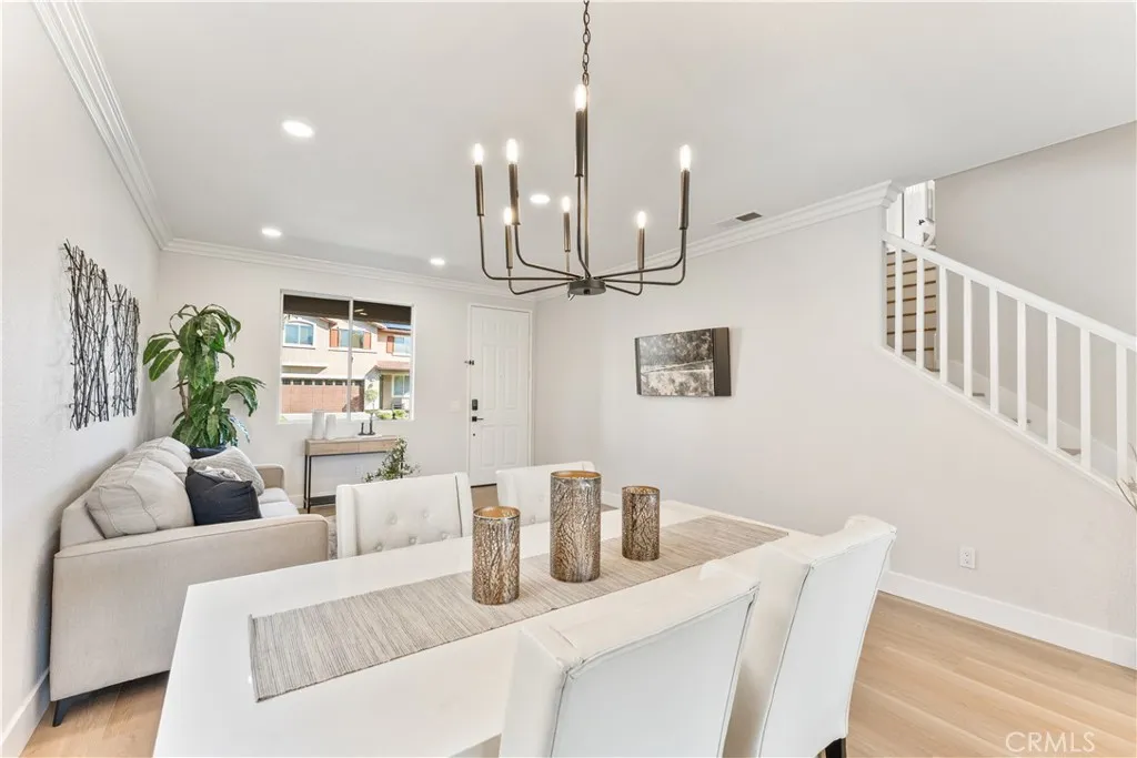 27 Feldspar Way