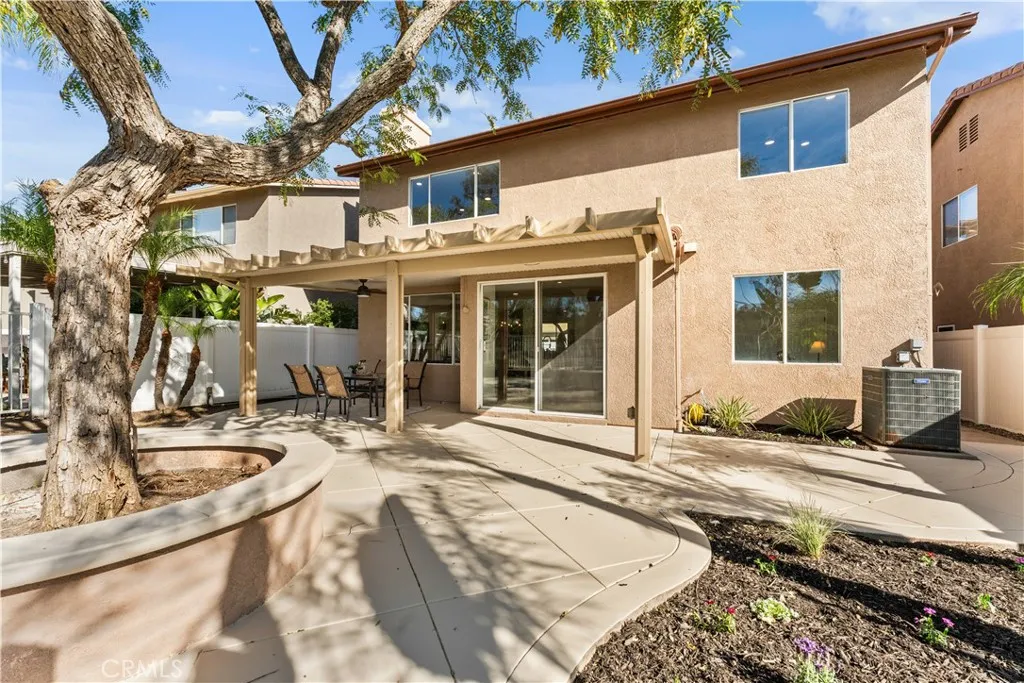 27 Feldspar Way