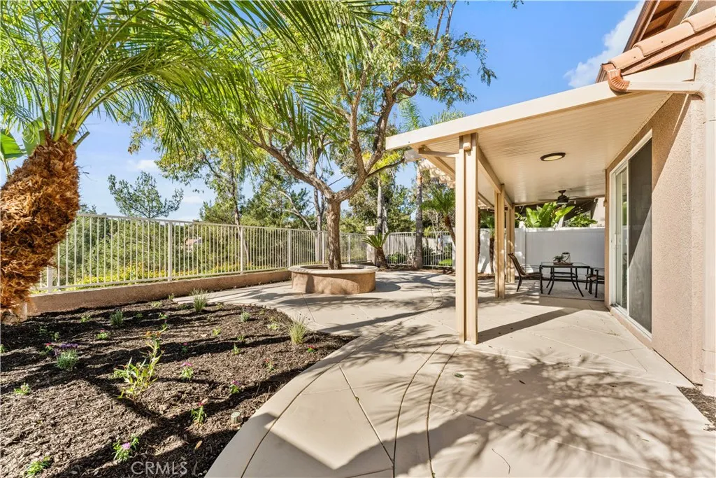 27 Feldspar Way