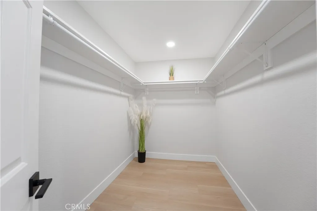 27 Feldspar Way