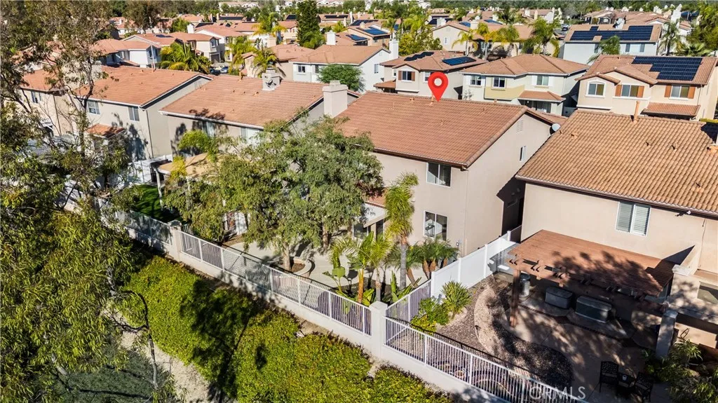 27 Feldspar Way