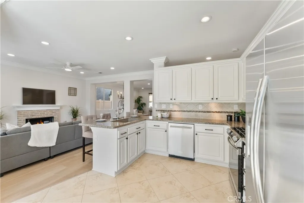 27 Feldspar Way