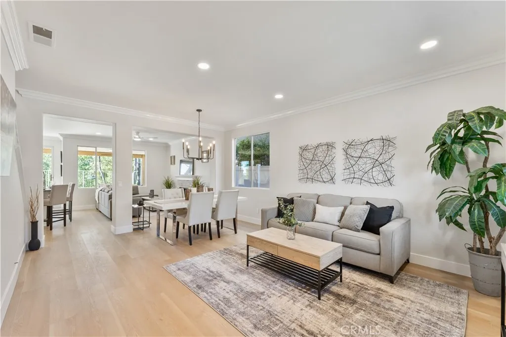 27 Feldspar Way