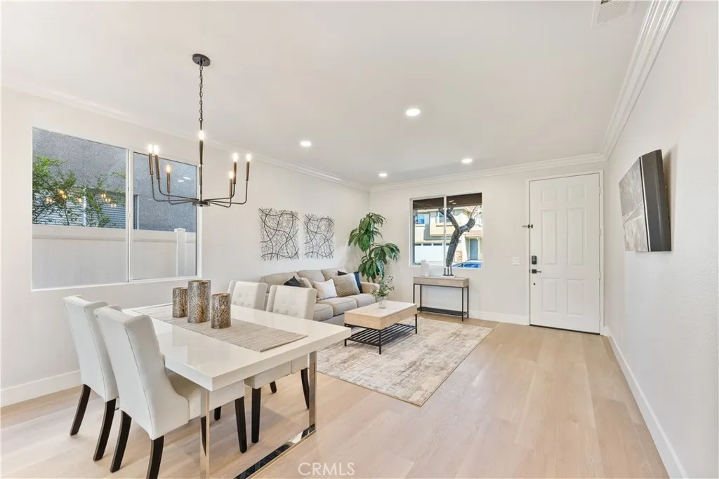 27 Feldspar Way