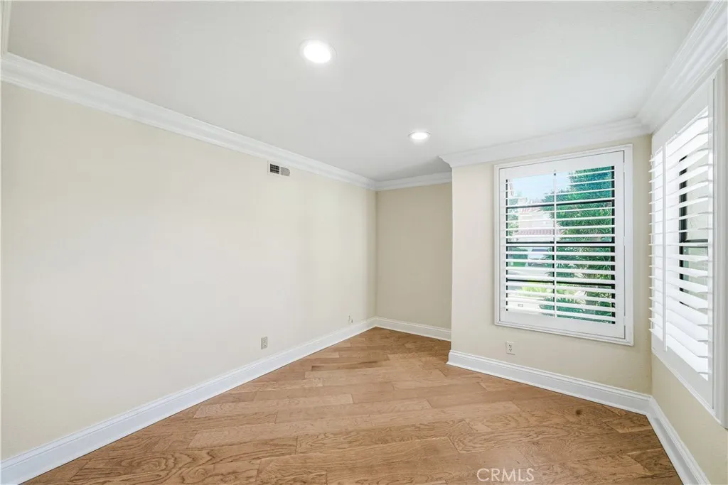 21102 Ponderosa
