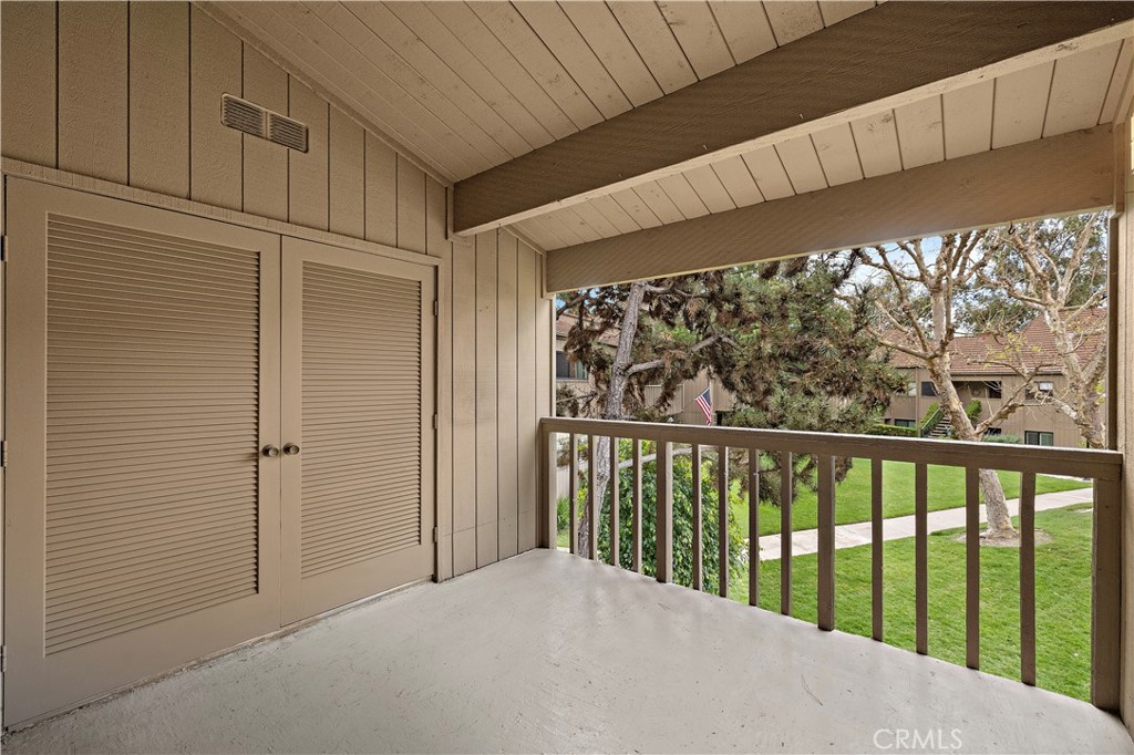 31383 E Nine Dr #64B