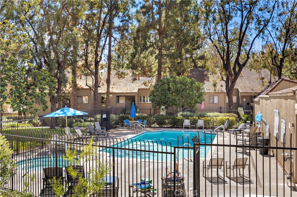 31383 E Nine Dr #64B