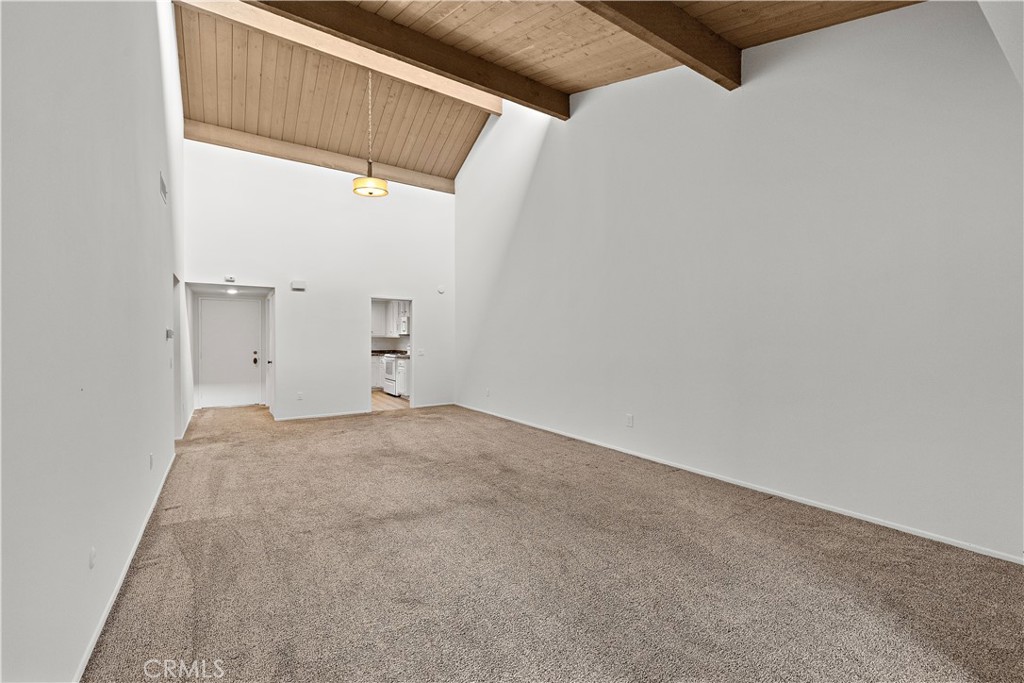 31383 E Nine Dr #64B