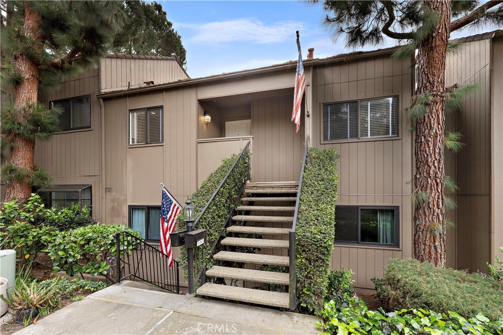 31383 E Nine Dr #64B
