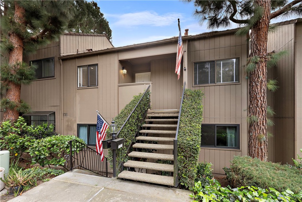 31383 E Nine Dr #64B