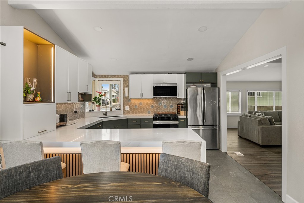 23301 Ridge Route Dr 56