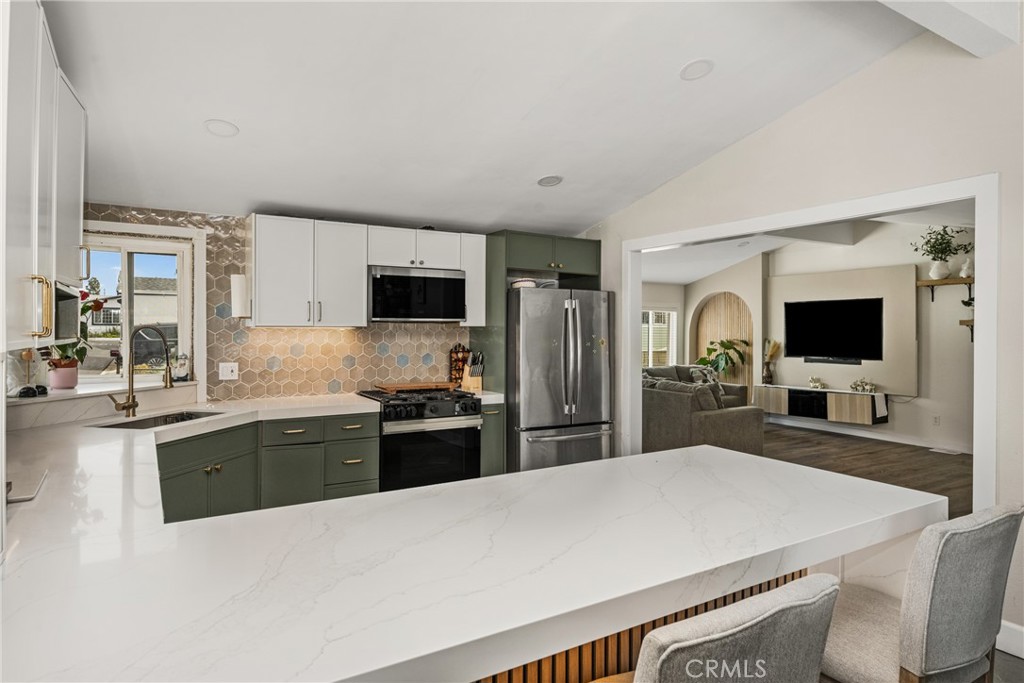 23301 Ridge Route Dr 56