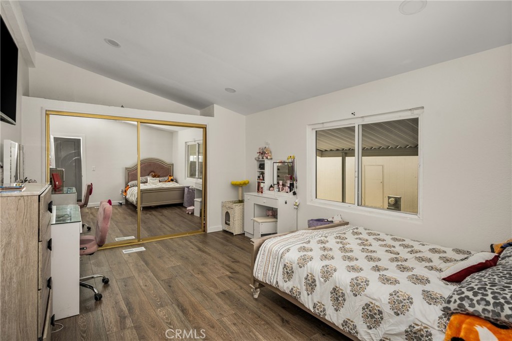 23301 Ridge Route Dr 56