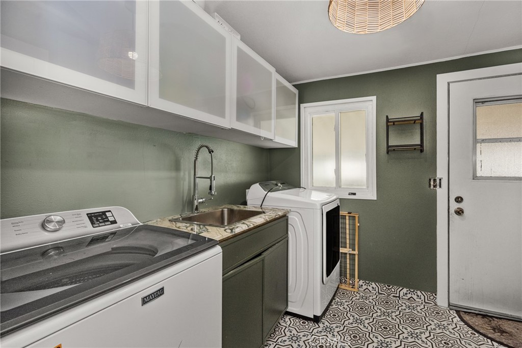 23301 Ridge Route Dr 56