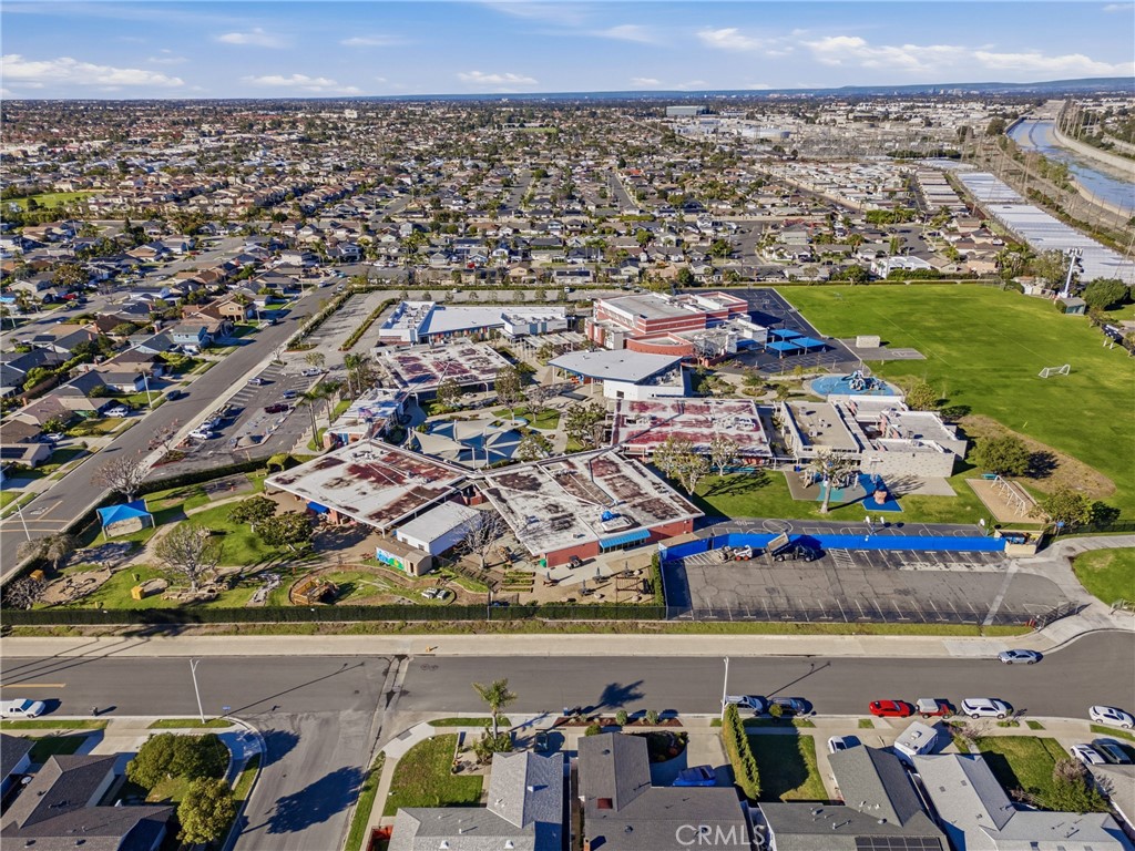 19562 Aragon Circle