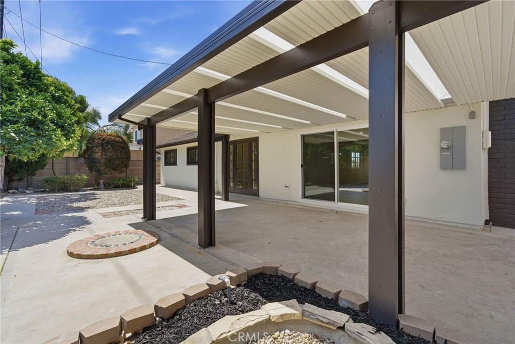 19562 Aragon Circle