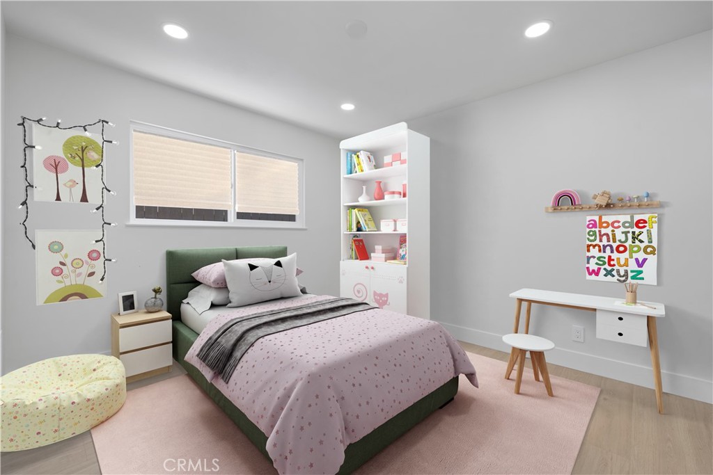 19562 Aragon Circle