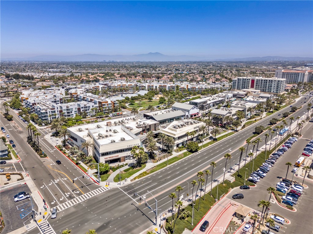 19562 Aragon Circle