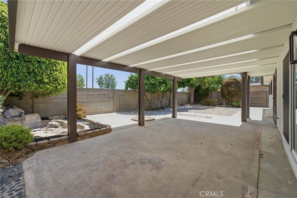 19562 Aragon Circle