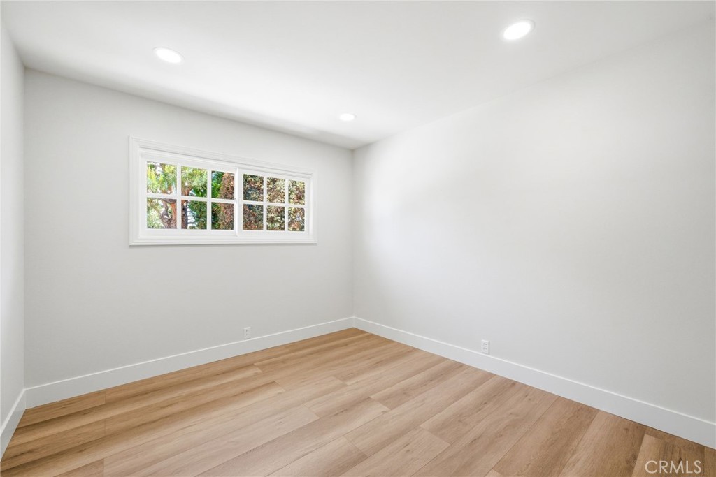 19562 Aragon Circle