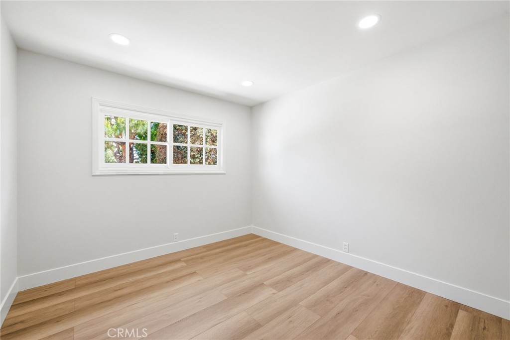 19562 Aragon Circle