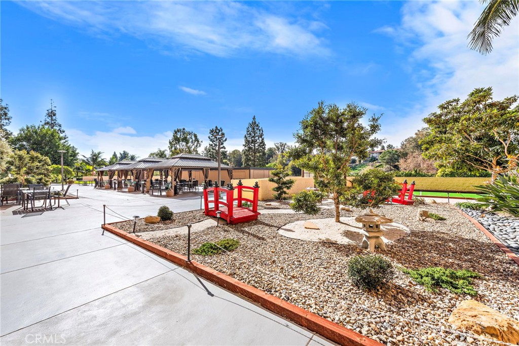 24055 Paseo Del Lago