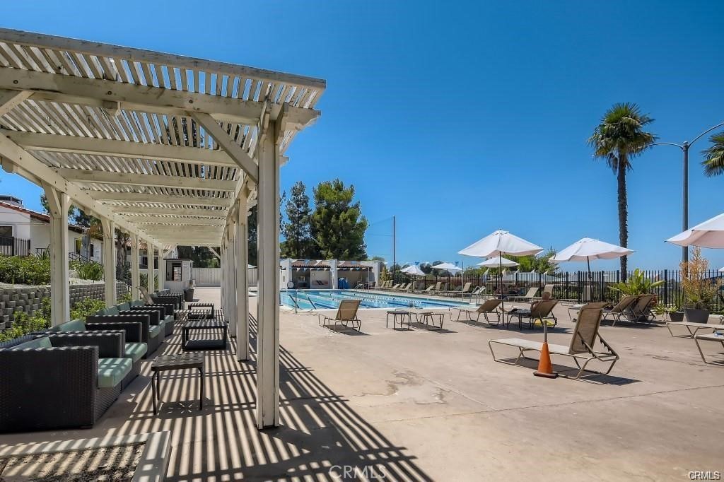 24055 Paseo Del Lago