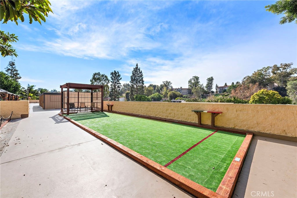 24055 Paseo Del Lago