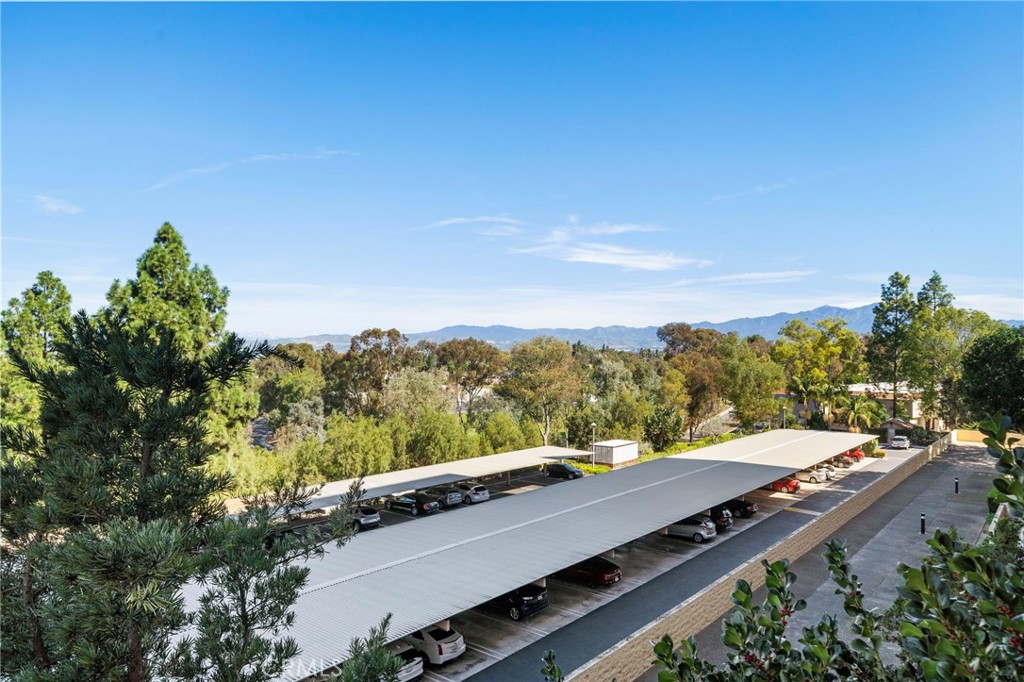 24055 Paseo Del Lago
