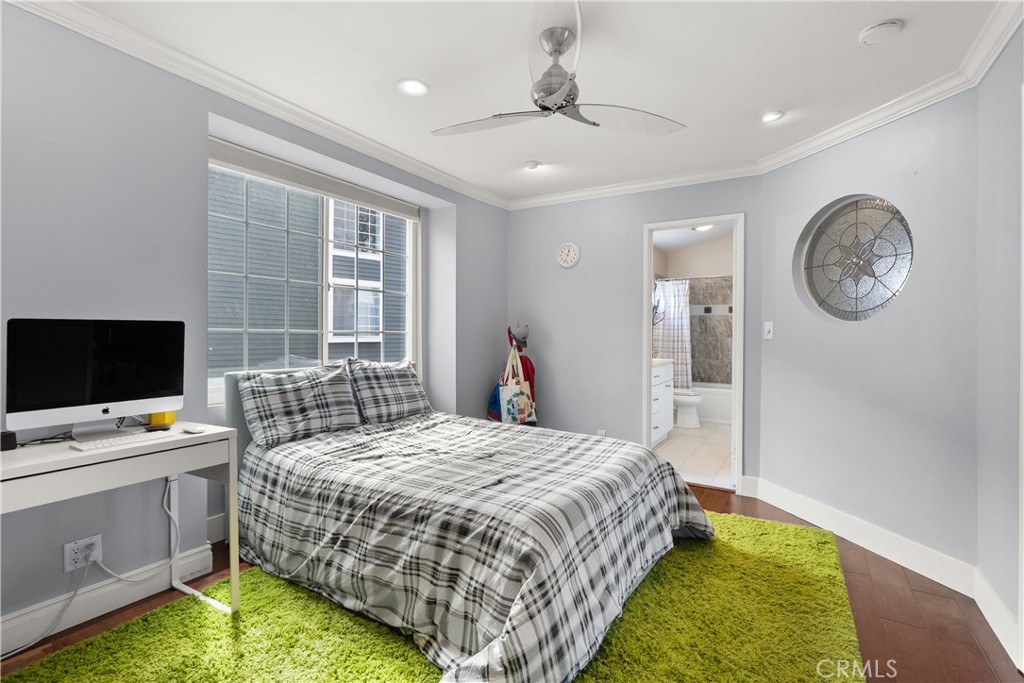 2330 vangurad Way L101