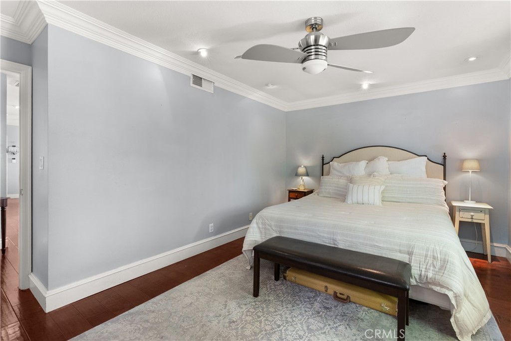 2330 vangurad Way L101