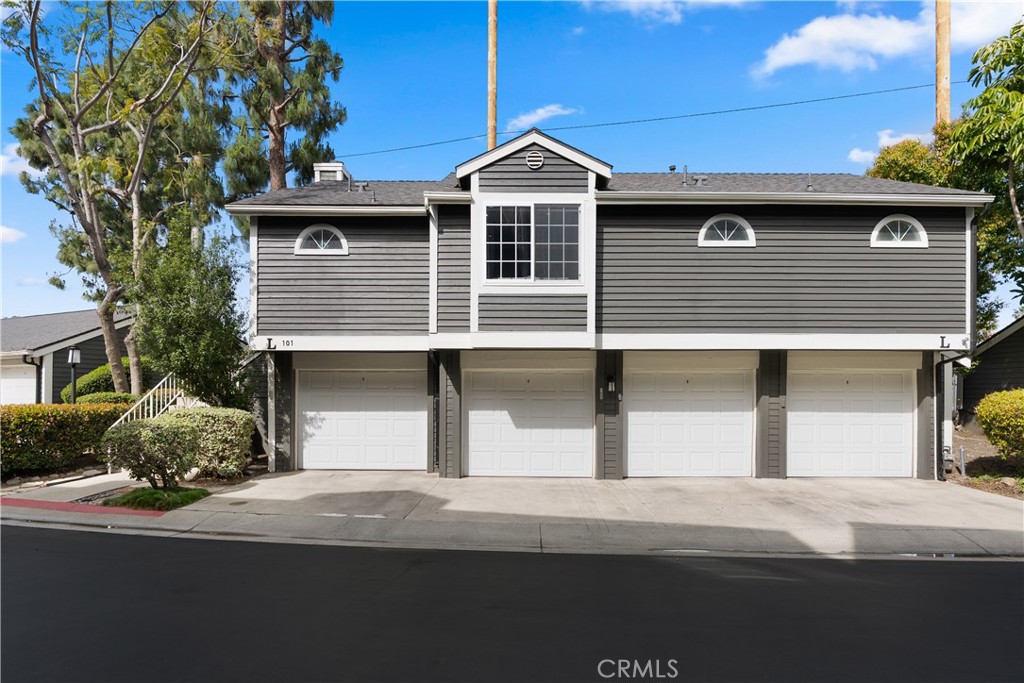 2330 vangurad Way L101