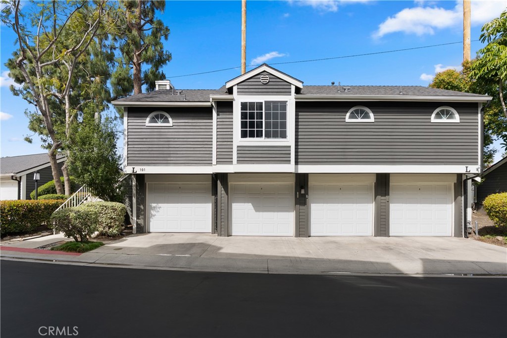 2330 vangurad Way L101