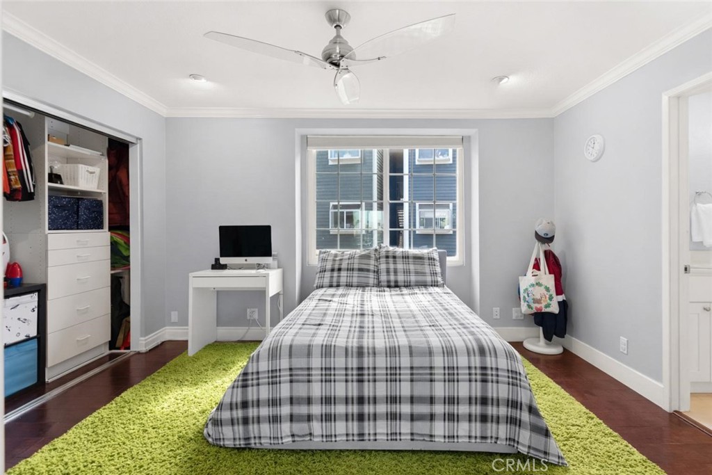 2330 vangurad Way L101