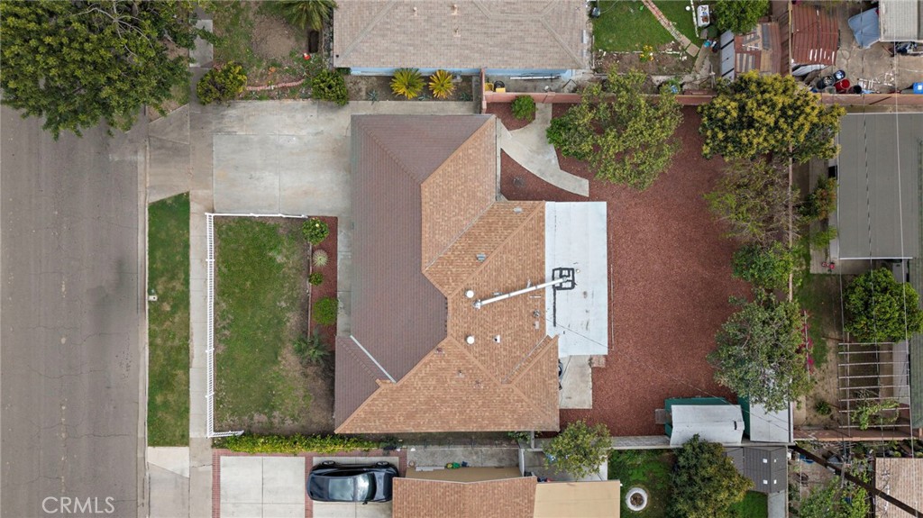 1410 W Camden Place