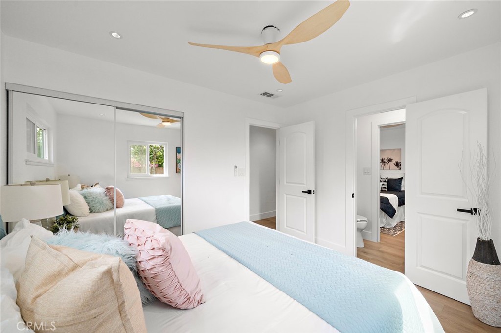 1410 W Camden Place