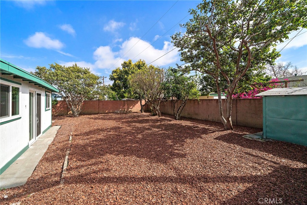 1410 W Camden Place
