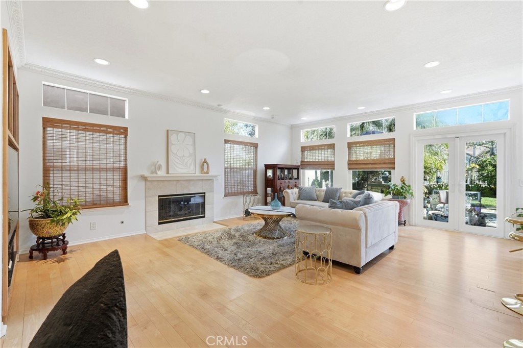 26942 Willow Tree Ln