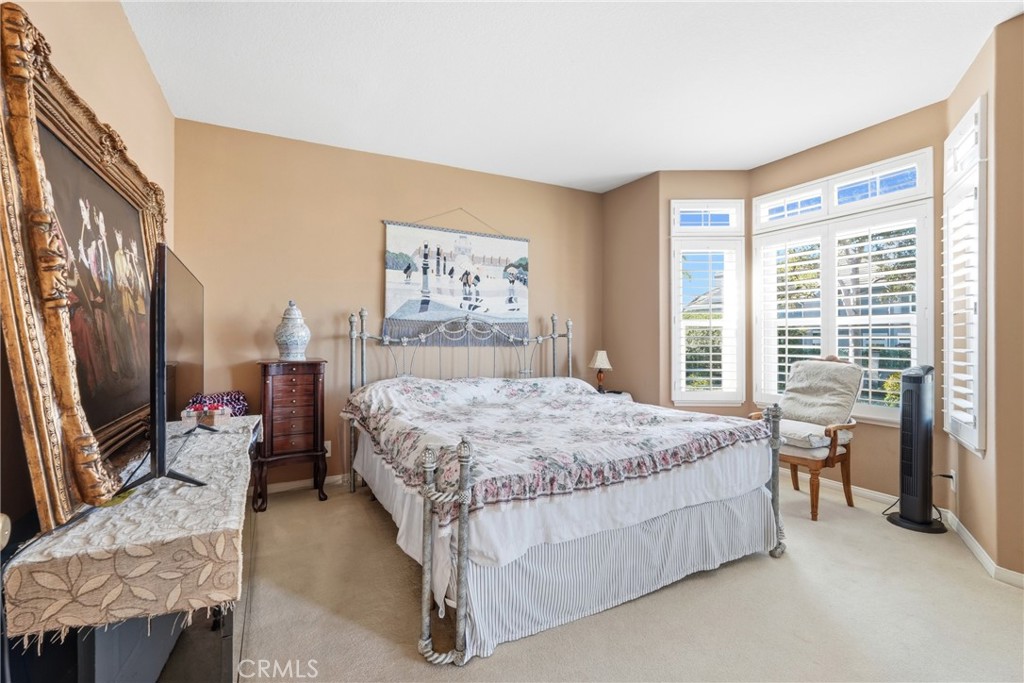 26942 Willow Tree Ln