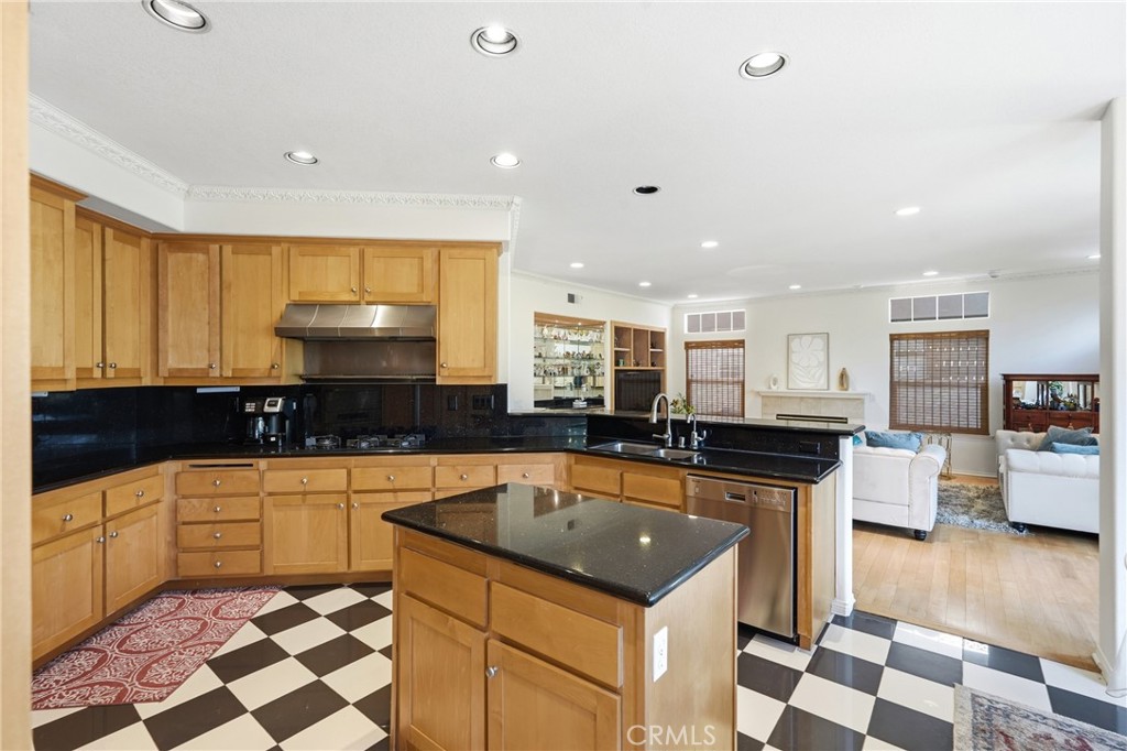 26942 Willow Tree Ln
