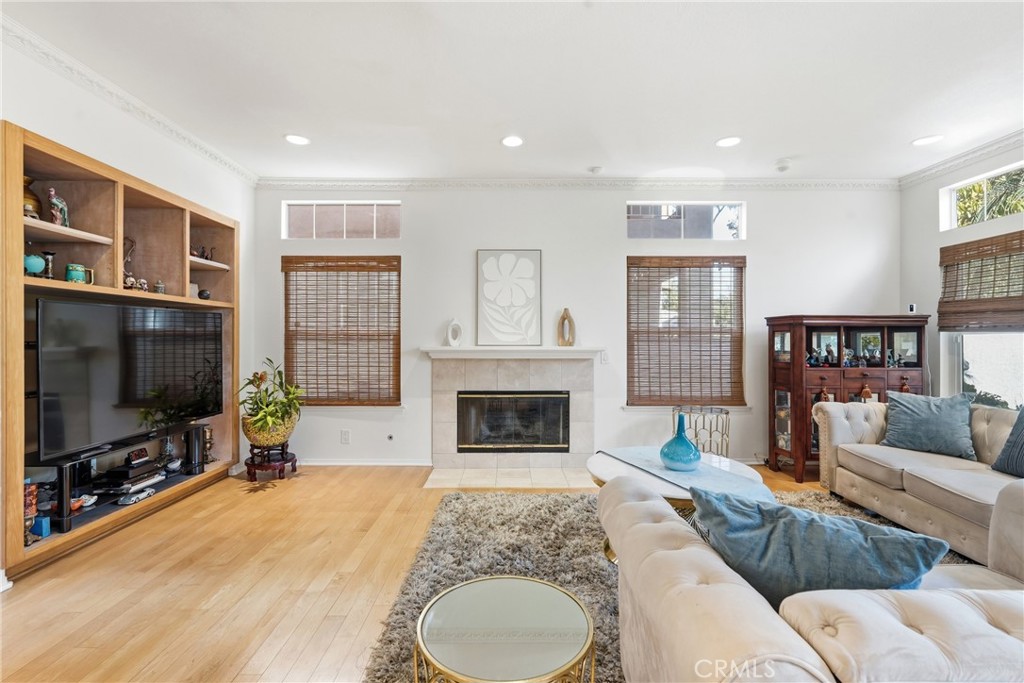 26942 Willow Tree Ln