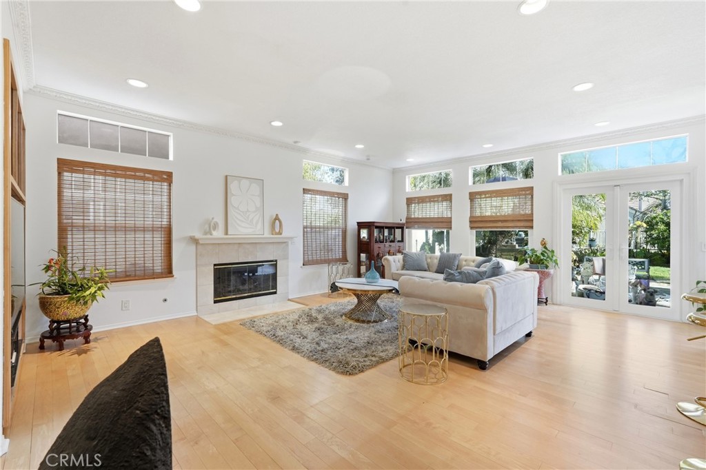 26942 Willow Tree Ln