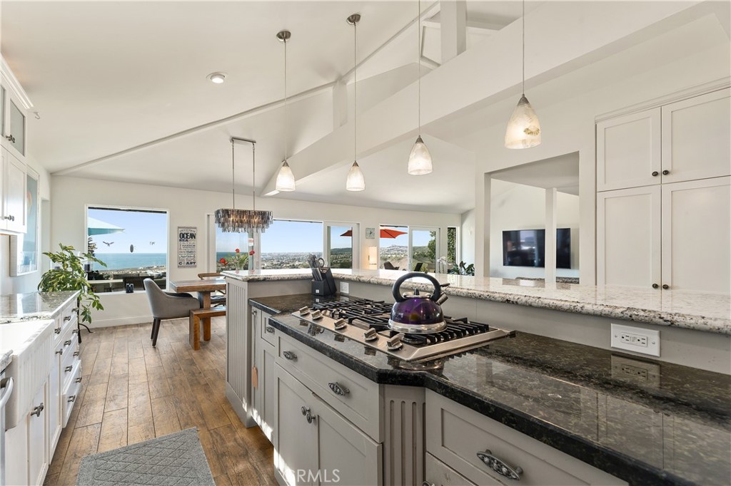 723 Avenida Presidio